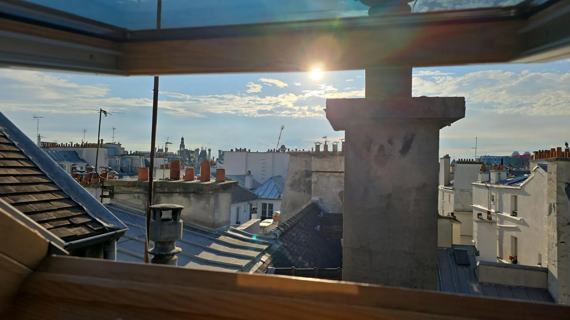 On The Rooftops Of Paris - Marais location